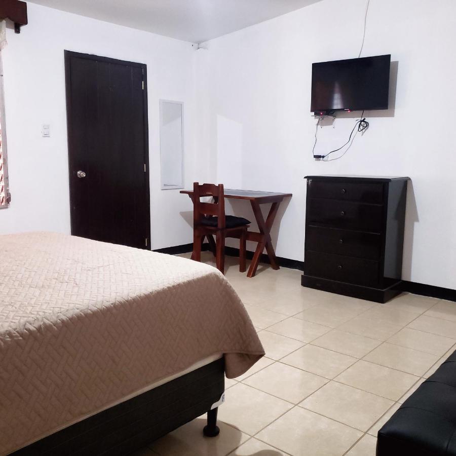 ريتالهوليو Judys Home - Bed And Breakfast المظهر الخارجي الصورة
